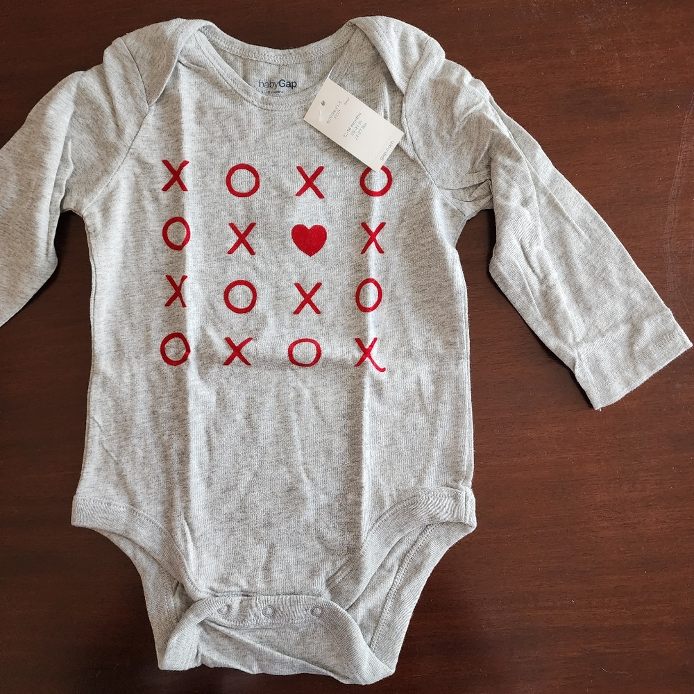 Baby bodysuit